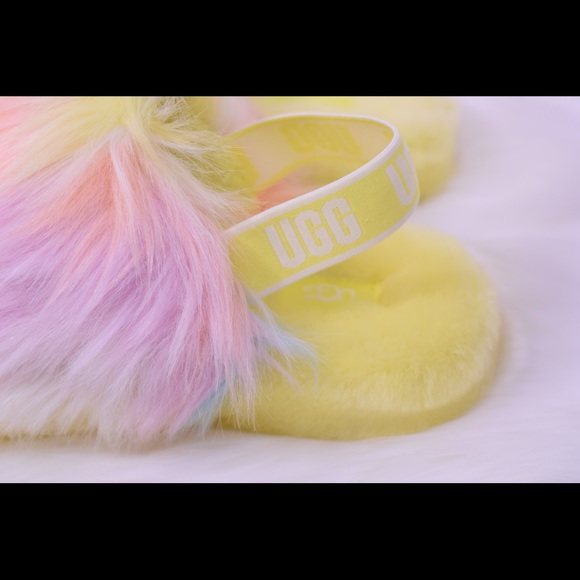 UGG Fluff Yeah Slide - Picture 4 of 10
